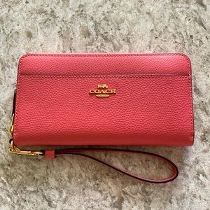 Coach Acc Zip Wallet wristlet NWT bright coral